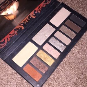 Kat Von D Monarch Eyeshadow Palette